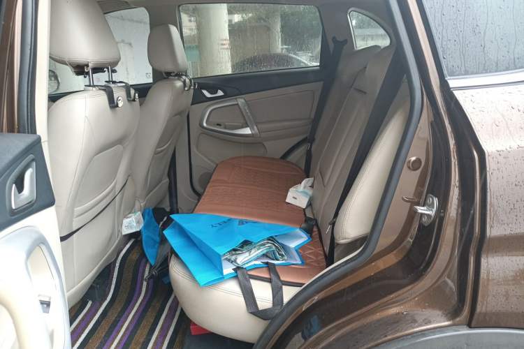 Used Chery Tiggo 5 2014 2.0L Manual - Family Deluxe Edition Left Rear Seat