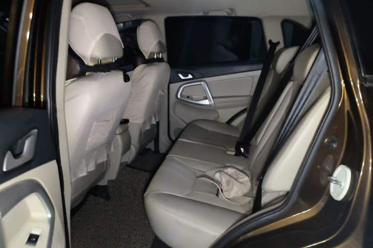 Used Chery Tiggo 5 2014 2.0L CVT Family Deluxe Edition Left Rear Seat