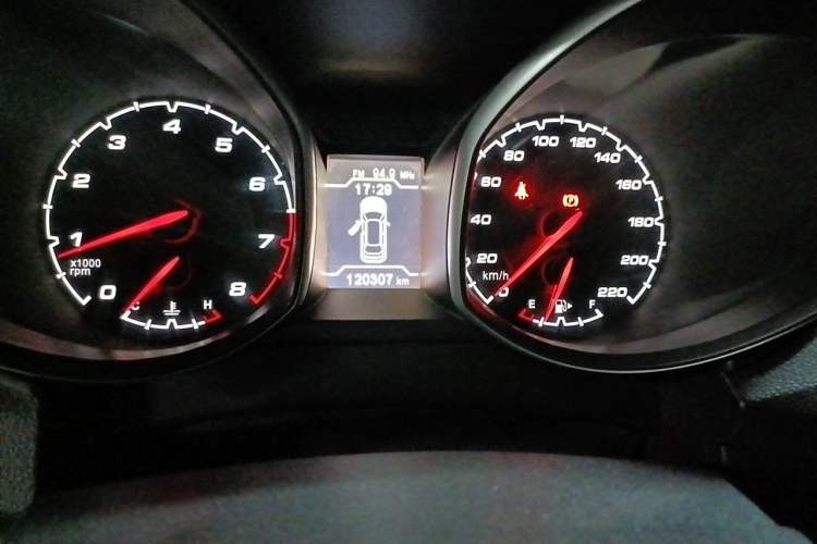 Used Chery Tiggo 5 2014 2.0L Manual Jia Yue Edition Odometer Close Up