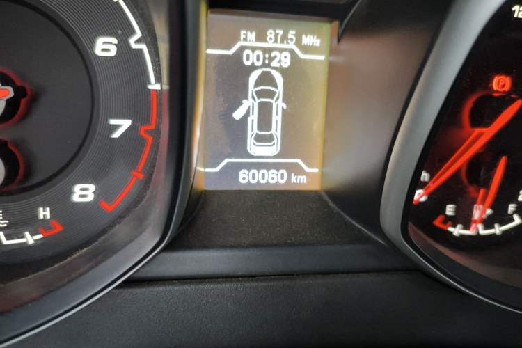 Used Chery Tiggo 5 2014 2.0L Manual Jia Yue Edition Odometer Close Up