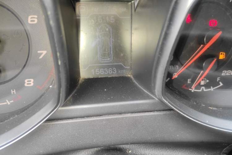 Used Chery Tiggo 5 2014 2.0L CVT Family Deluxe Edition Odometer Close Up