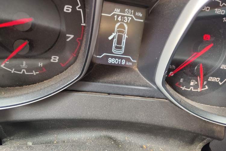 Used Chery Tiggo 5 2014 2.0L CVT Joyful Edition Odometer Close Up