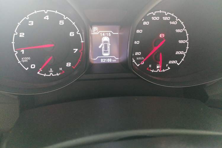 Used Chery Tiggo 5 2014 2.0L CVT Zhiyun Edition Odometer Close Up