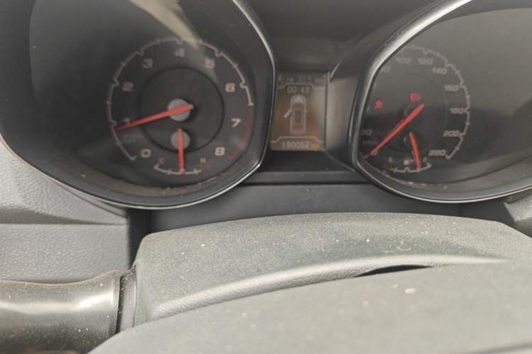 Used Chery Tiggo 5 2014 2.0L CVT Family Deluxe Edition Odometer Close Up