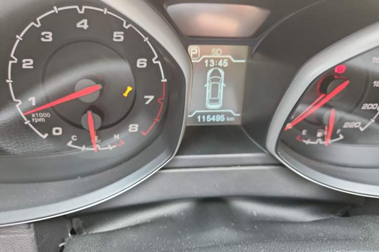 Used Chery Tiggo 5 2014 2.0L CVT Joyful Edition Odometer Close Up
