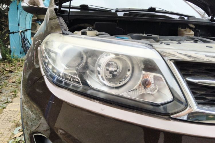 Used Chery Tiggo 5 2014 2.0L CVT Joyful Edition Right Front Headlight