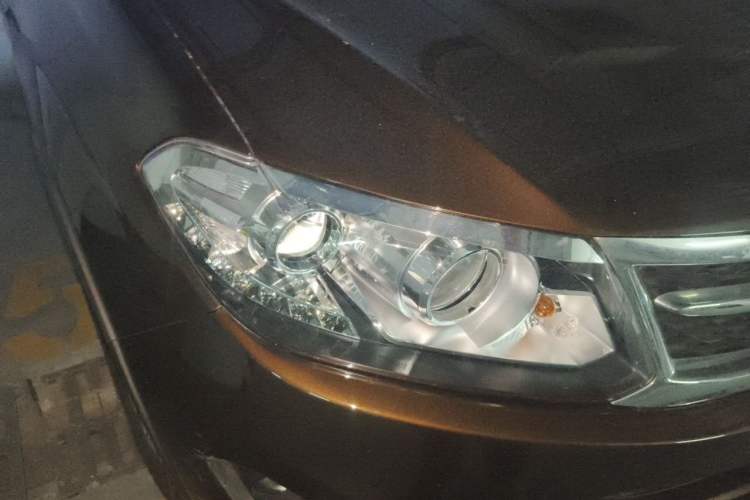 Used Chery Tiggo 5 2014 2.0L CVT Family Deluxe Edition Right Front Headlight