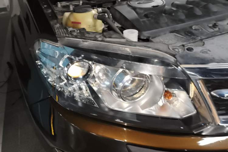 Used Chery Tiggo 5 2014 2.0L CVT Joyful Edition Right Front Headlight