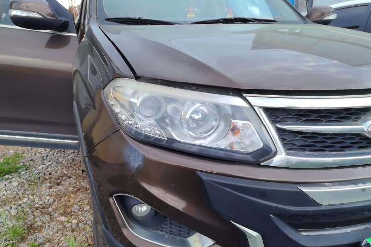 Used Chery Tiggo 5 2014 2.0L CVT Zhiyun Edition Right Front Headlight