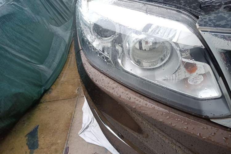 Used Chery Tiggo 5 2014 2.0L Manual - Family Deluxe Edition Right Front Headlight