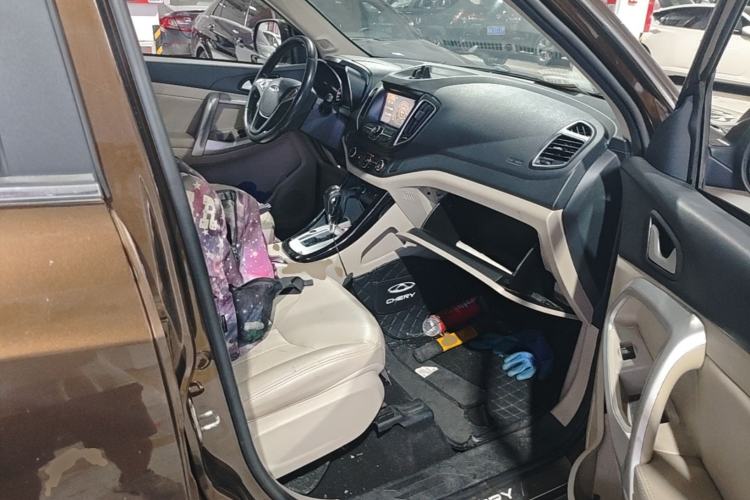 Used Chery Tiggo 5 2014 2.0L CVT Family Deluxe Edition Right Front Seat