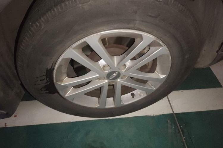 Used Chery Tiggo 5 2014 2.0L CVT Joyful Edition Right Front Wheel Hub