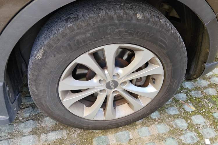 Used Chery Tiggo 5 2014 2.0L CVT Joyful Edition Right Front Wheel Hub