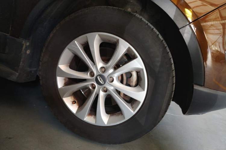 Used Chery Tiggo 5 2014 2.0L CVT Family Deluxe Edition Right Front Wheel Hub