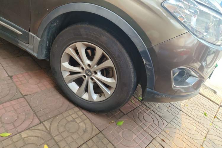 Used Chery Tiggo 5 2014 2.0L CVT Joyful Edition Right Front Wheel Hub