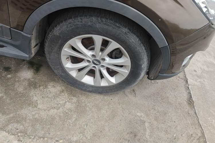 Used Chery Tiggo 5 2014 2.0L CVT Family Deluxe Edition Right Front Wheel Hub