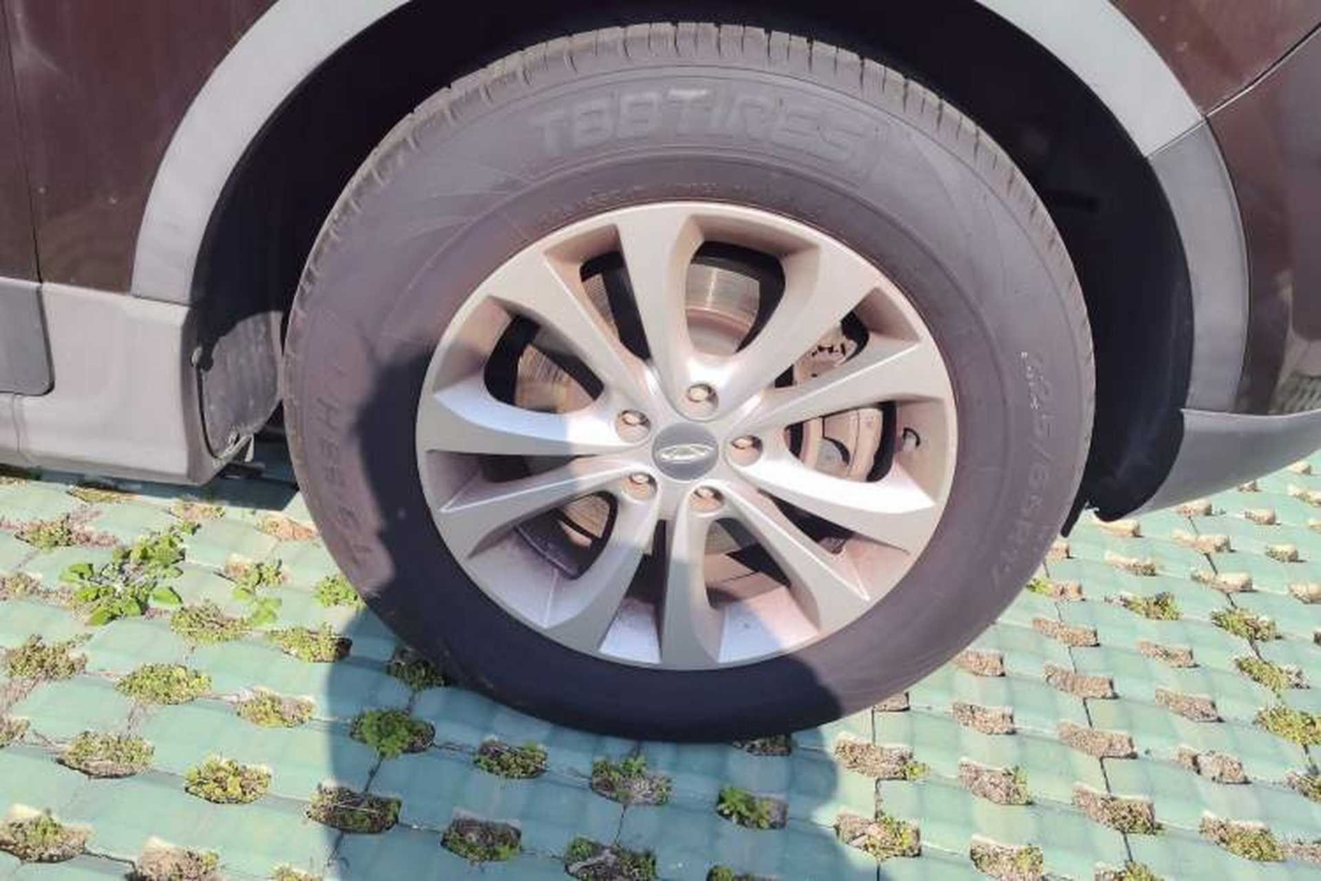 Used Chery Tiggo 5 2014 2.0L CVT Family Deluxe Edition Right Front Wheel Hub
