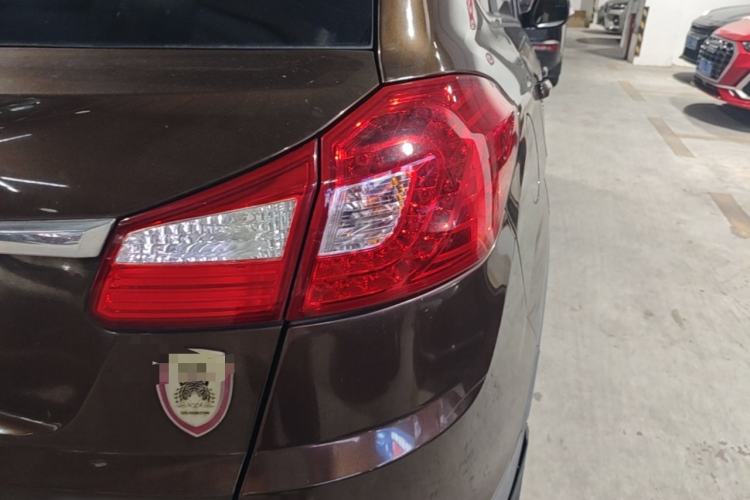 Used Chery Tiggo 5 2014 2.0L CVT Family Deluxe Edition Right Rear Taillight
