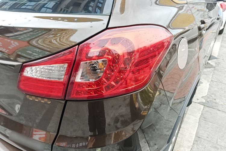 Used Chery Tiggo 5 2014 2.0L CVT Joyful Edition Right Rear Taillight