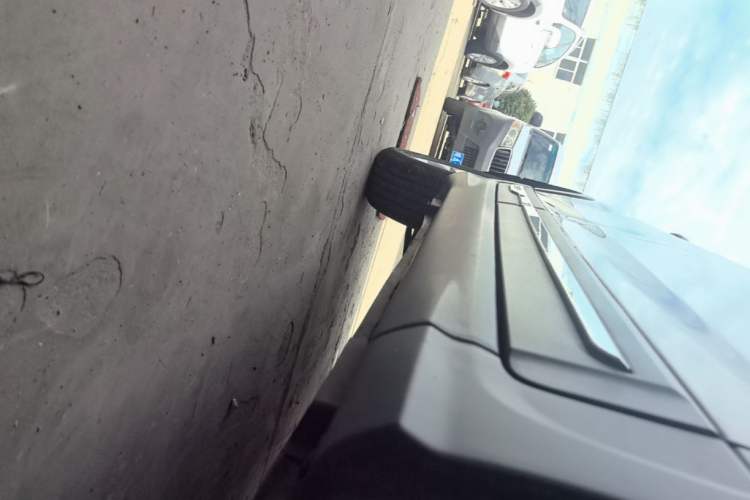 Used Chery Tiggo 5 2014 2.0L Manual Jia Yue Edition Right Side Sill