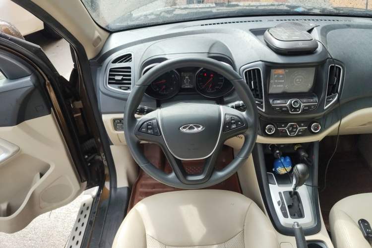 Used Chery Tiggo 5 2014 2.0L CVT Joyful Edition Steering Wheel