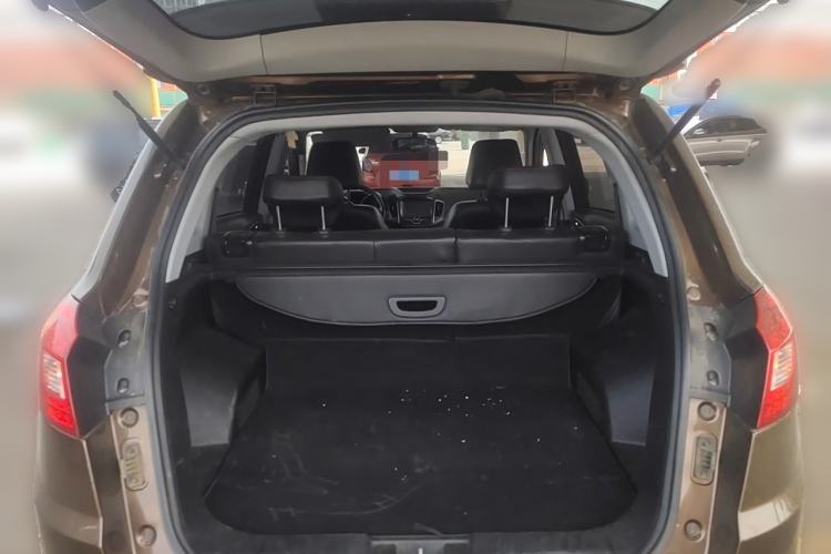 Used Chery Tiggo 5 2014 2.0L CVT Joyful Edition Trunk