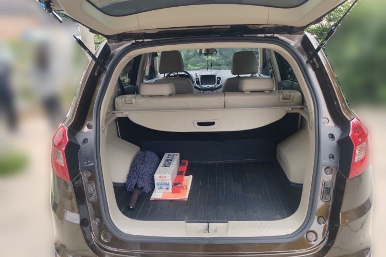Used Chery Tiggo 5 2014 2.0L Manual - Family Deluxe Edition Trunk