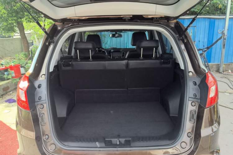 Used Chery Tiggo 5 2014 2.0L Manual Jia Yue Edition Trunk