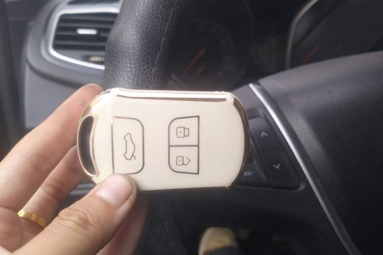 Used Chery Tiggo 5 2014 2.0L CVT Joyful Edition Vehicle Key