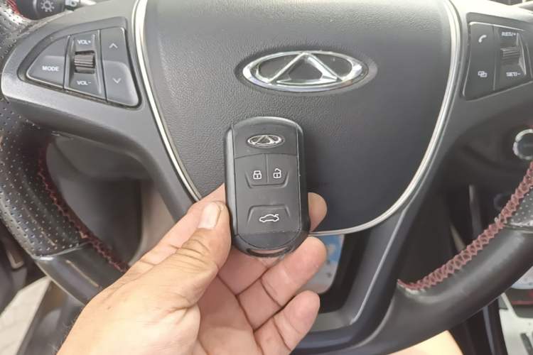 Used Chery Tiggo 5 2014 2.0L CVT Family Deluxe Edition Vehicle Key