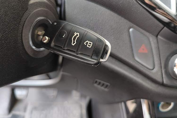 Used Chery Tiggo 5 2014 2.0L Manual - Family Deluxe Edition Vehicle Key