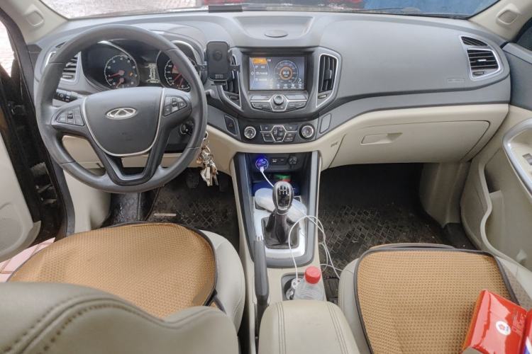 Used Chery Tiggo 5 2014 2.0L Manual Jia Yue Edition Center Console