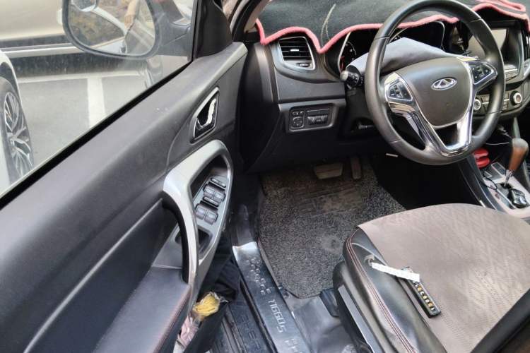 Used Chery Tiggo 5 2014 2.0L CVT Joyful Edition Driver Seat