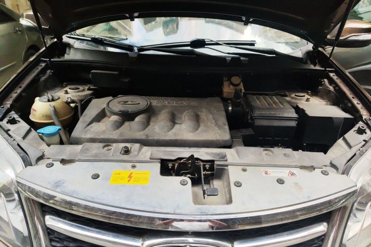Used Chery Tiggo 5 2014 2.0L CVT Family Deluxe Edition Engine Bay