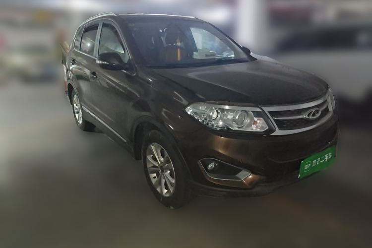 Used Chery Tiggo 5 2014 2.0L CVT Family Deluxe Edition Front Right 45 Deg