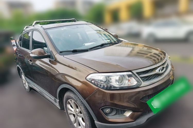 Used Chery Tiggo 5 2014 2.0L Manual - Family Deluxe Edition Front Right 45 Deg
