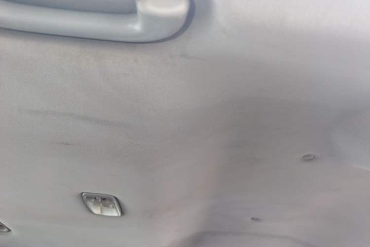 Used Chery Tiggo 5 2014 2.0L Manual - Family Deluxe Edition Headliner