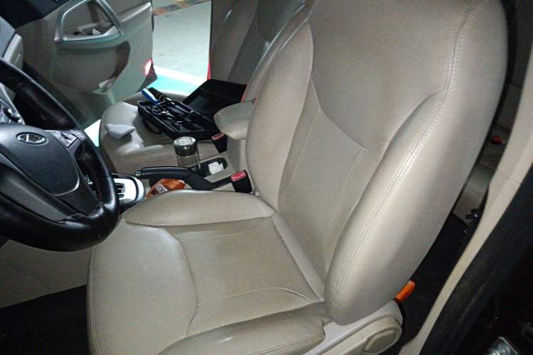 Used Chery Tiggo 5 2014 2.0L CVT Joyful Edition Left Front Seat