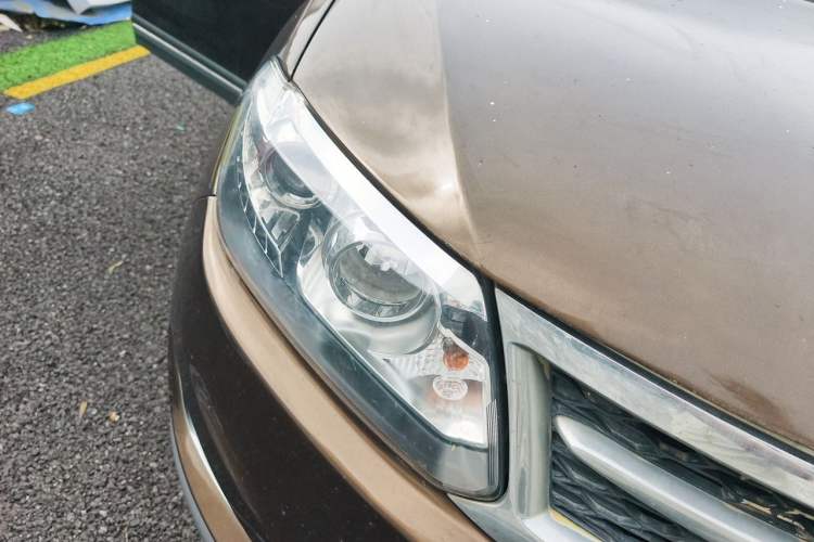 Used Chery Tiggo 5 2014 2.0L Manual - Family Deluxe Edition Right Front Headlight