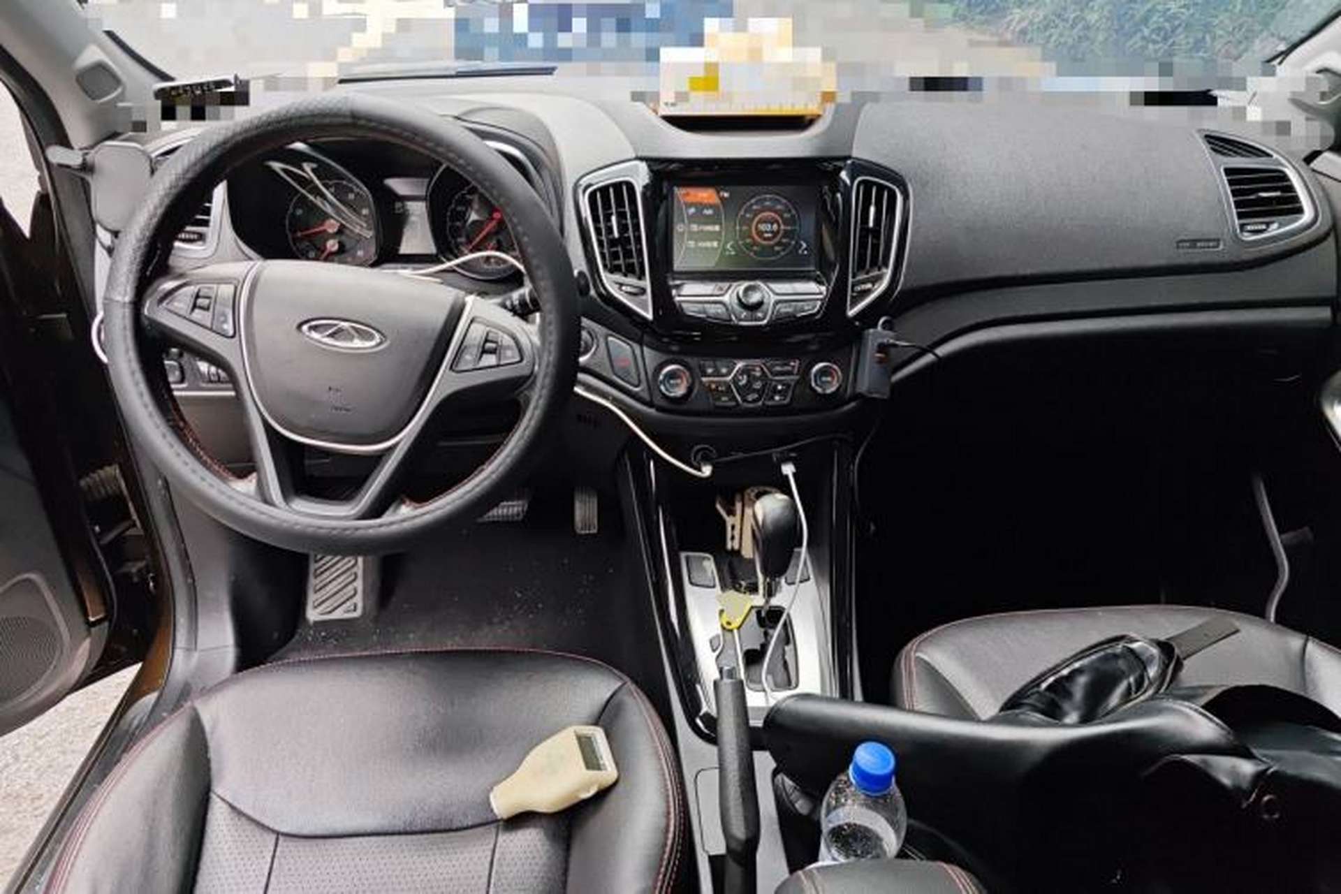 Used Chery Tiggo 5 2014 2.0L CVT Zhiyun Edition Center Console