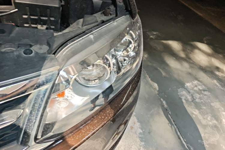 Used Chery Tiggo 5 2014 2.0L Manual - Family Deluxe Edition Engine Bay Left