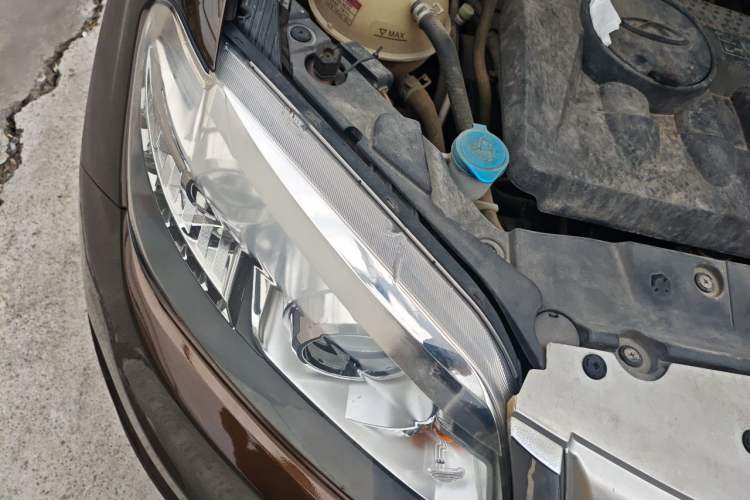 Used Chery Tiggo 5 2014 2.0L CVT Joyful Edition Engine Bay Right