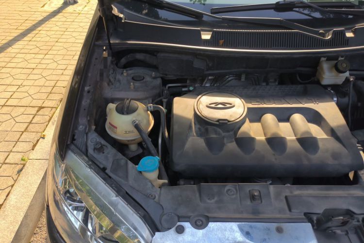 Used Chery Tiggo 5 2014 2.0L CVT Joyful Edition Engine Bay Right