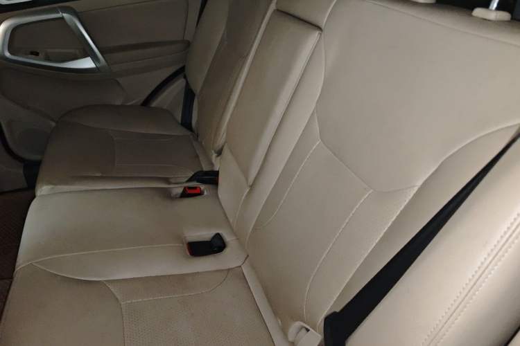 Used Chery Tiggo 5 2014 2.0L Manual - Family Deluxe Edition Left Rear Seat