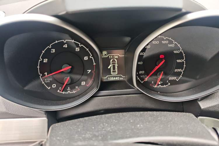 Used Chery Tiggo 5 2014 2.0L CVT Joyful Edition Odometer Close Up