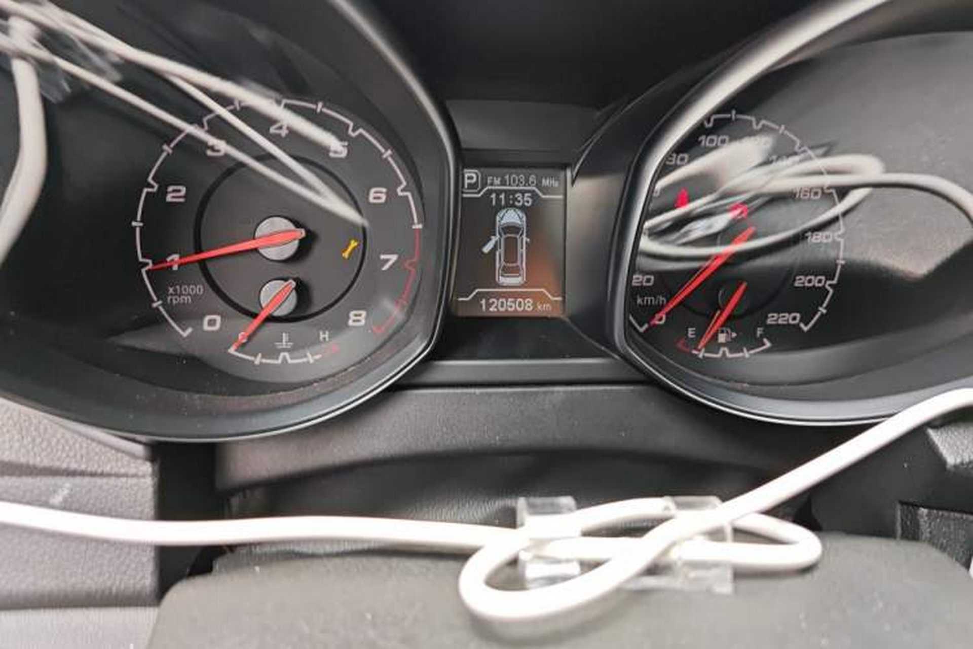 Used Chery Tiggo 5 2014 2.0L CVT Zhiyun Edition Odometer Close Up