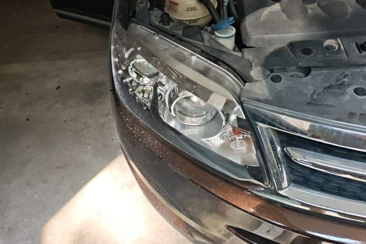 Used Chery Tiggo 5 2014 2.0L Manual - Family Deluxe Edition Right Front Headlight