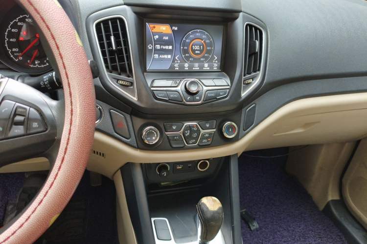 Used Chery Tiggo 5 2014 2.0L CVT Joyful Edition Audio And AC Panel