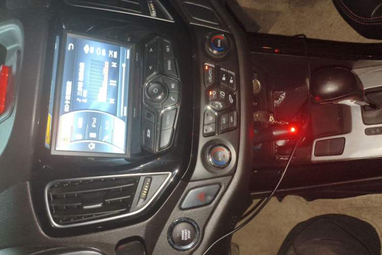 Used Chery Tiggo 5 2014 2.0L CVT Family Deluxe Edition Audio And AC Panel