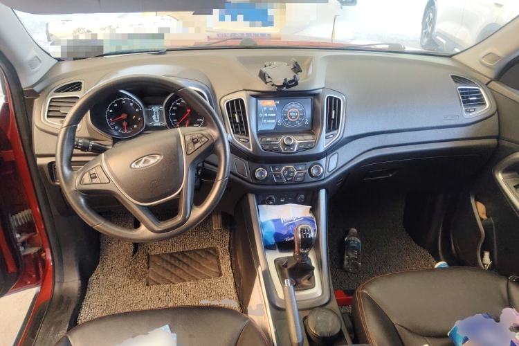 Used Chery Tiggo 5 2014 2.0L Manual Family Edition Center Console